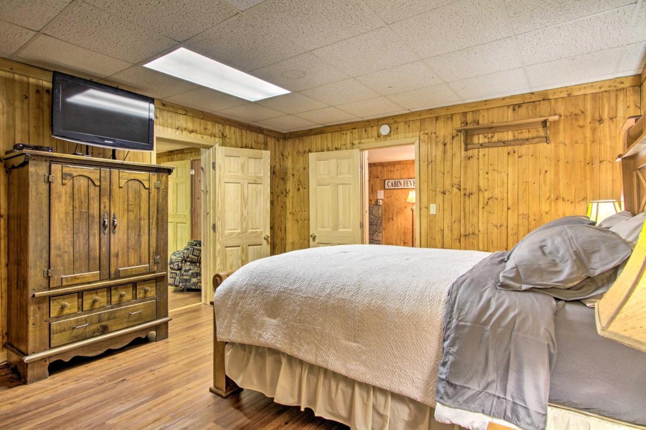 Couples Cabin Great Smoky Arts And Crafts Community Villa Gatlinburg Bagian luar foto